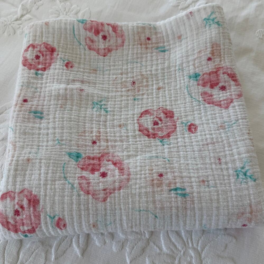 Aden + Anais Pink Rose Floral Muslin Swaddle Baby Blanket Cotton 40x40 Soft